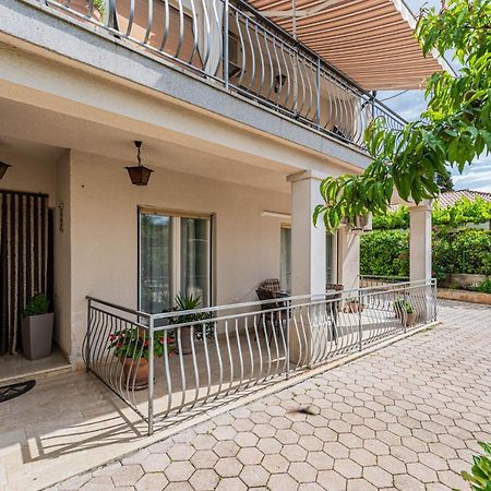 Ferienwohnung Apartman Ana Pula Exterior foto