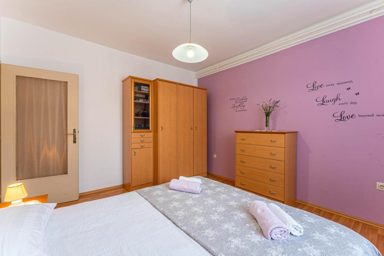 Ferienwohnung Apartman Ana Pula Exterior foto